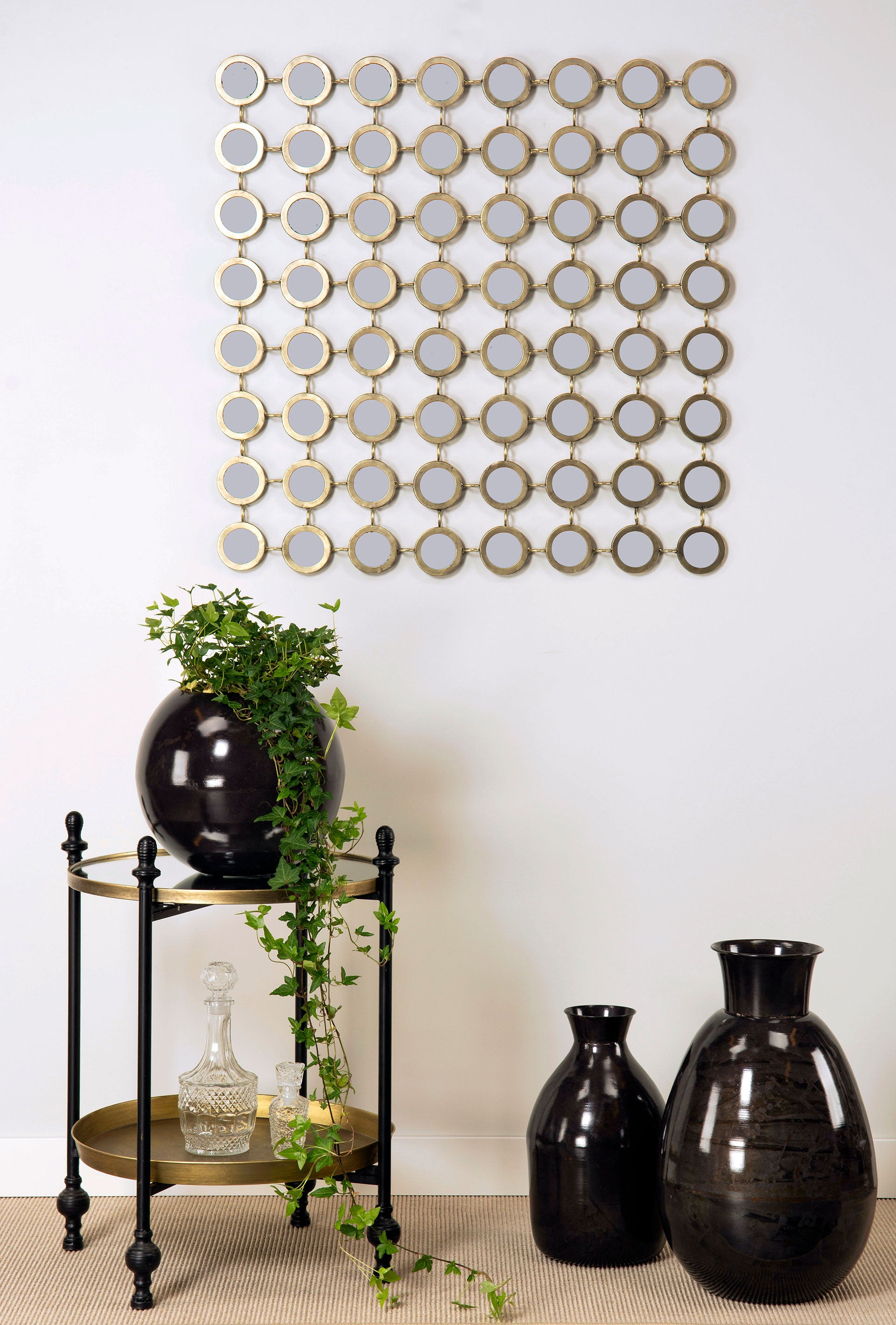 Tarjoilupöytä / Sivupöytä