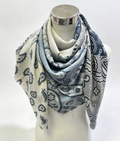 Bandana-kuosinen villahuivi sininen