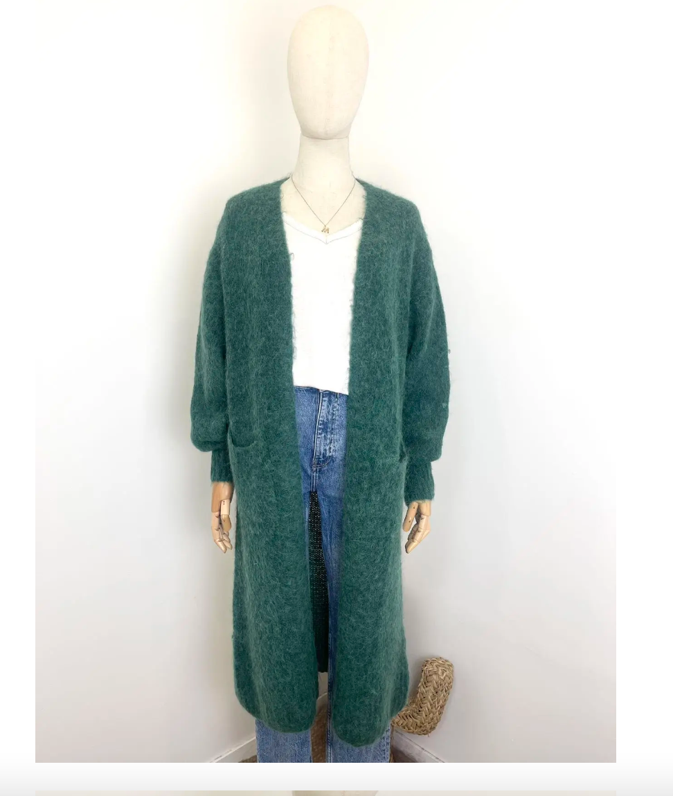 Pitkä alpakkaneuletakki tummanvihreä