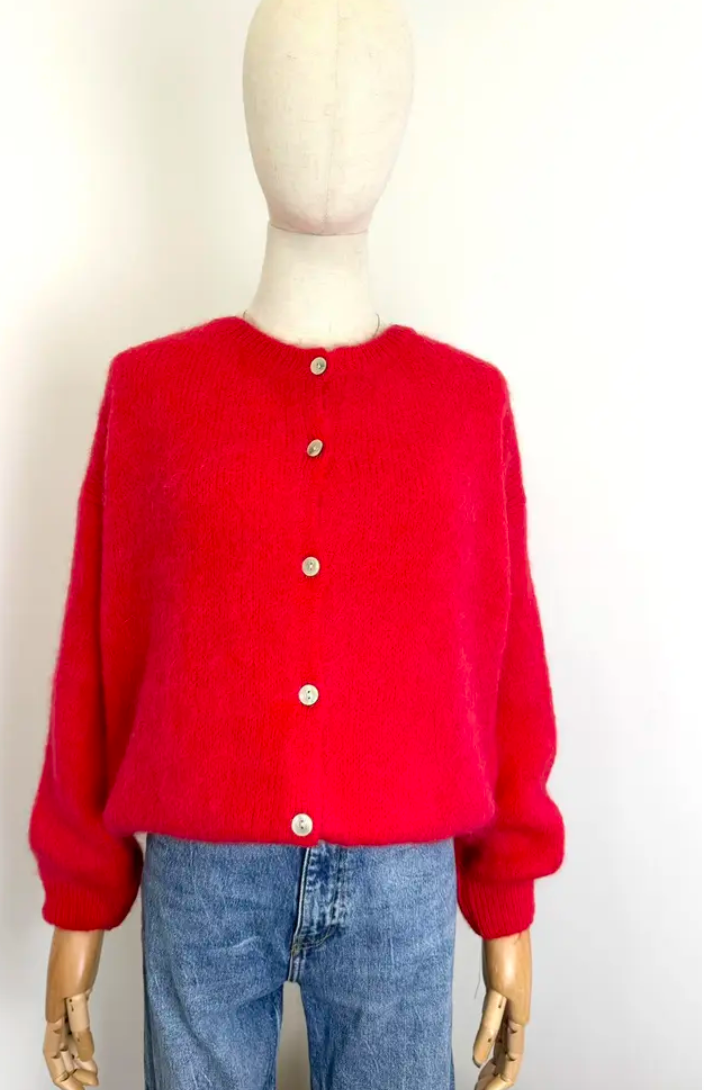 Alpakkaneuletakki punainen