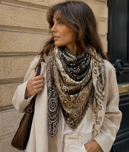 Bandana-kuosinen villahuivi beige